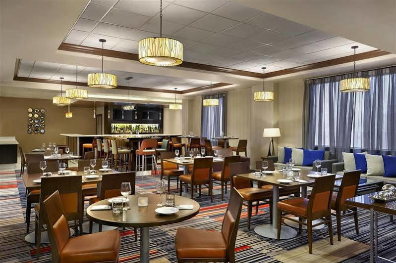 Four Points By Sheraton Kitchener-วอเตอร์ลู ภายนอก รูปภาพ